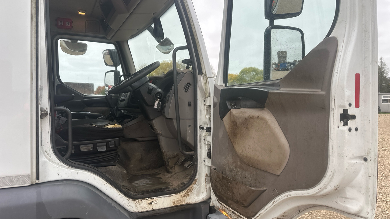 DAF LF 180 - Vrachtwagen met open laadbak: afbeelding 5 DAF LF 180 - Vrachtwagen met open laadbak: afbeelding 5