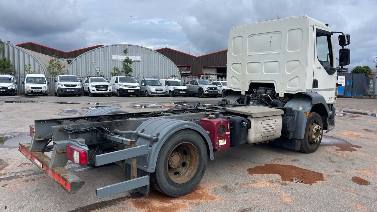 DAF LF 220 - Chassis vrachtwagen: afbeelding 4 DAF LF 220 - Chassis vrachtwagen: afbeelding 4