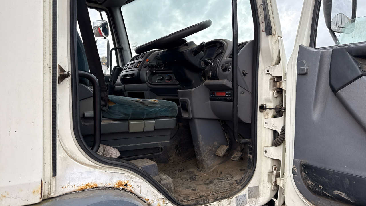 DAF LF 55.220 - Vrachtwagen met open laadbak, Kraanwagen: afbeelding 5 DAF LF 55.220 - Vrachtwagen met open laadbak, Kraanwagen: afbeelding 5