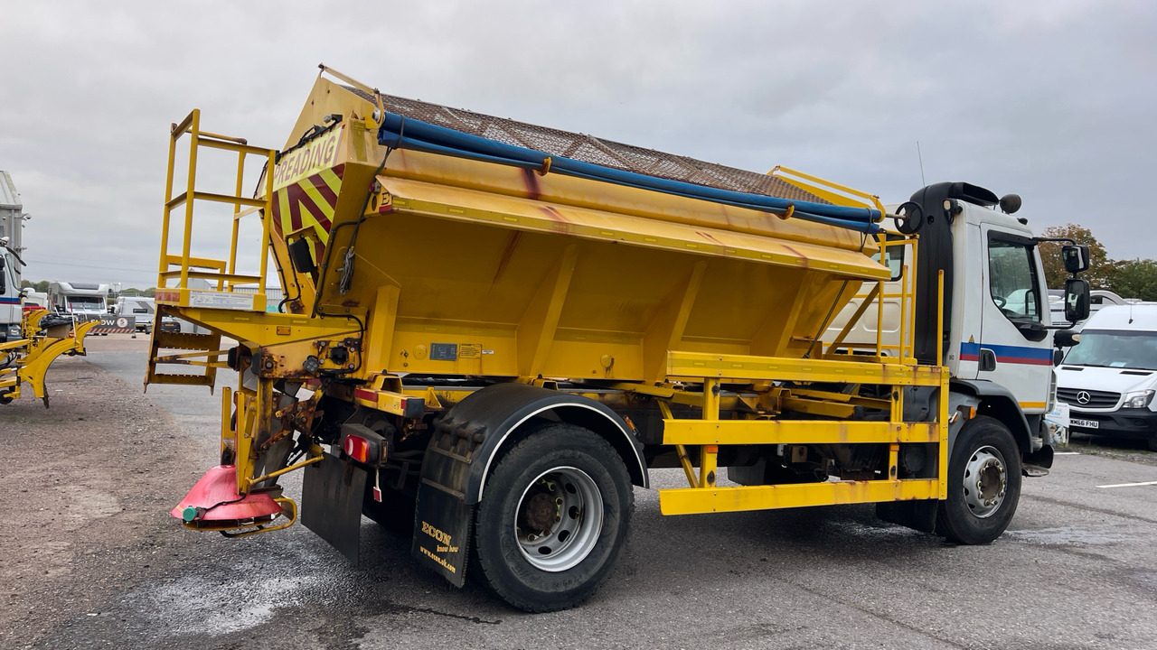 DAF LF 55.220 - Sneeuwruimer: afbeelding 4 DAF LF 55.220 - Sneeuwruimer: afbeelding 4