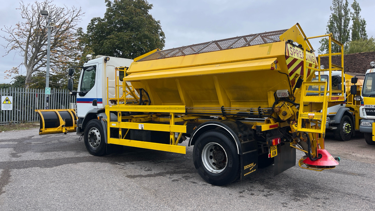 DAF LF 55.220 - Sneeuwruimer: afbeelding 3 DAF LF 55.220 - Sneeuwruimer: afbeelding 3