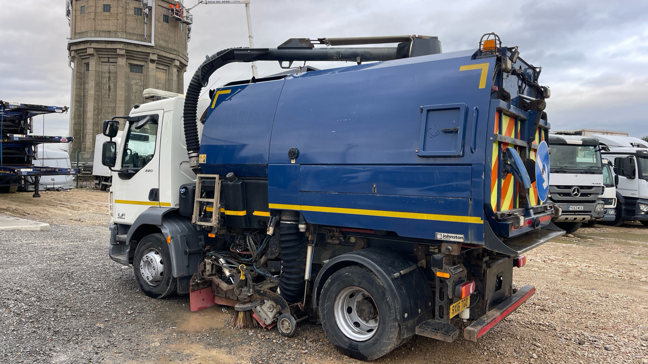 Daf LF 220 - Veegwagen: afbeelding 3 Daf LF 220 - Veegwagen: afbeelding 3