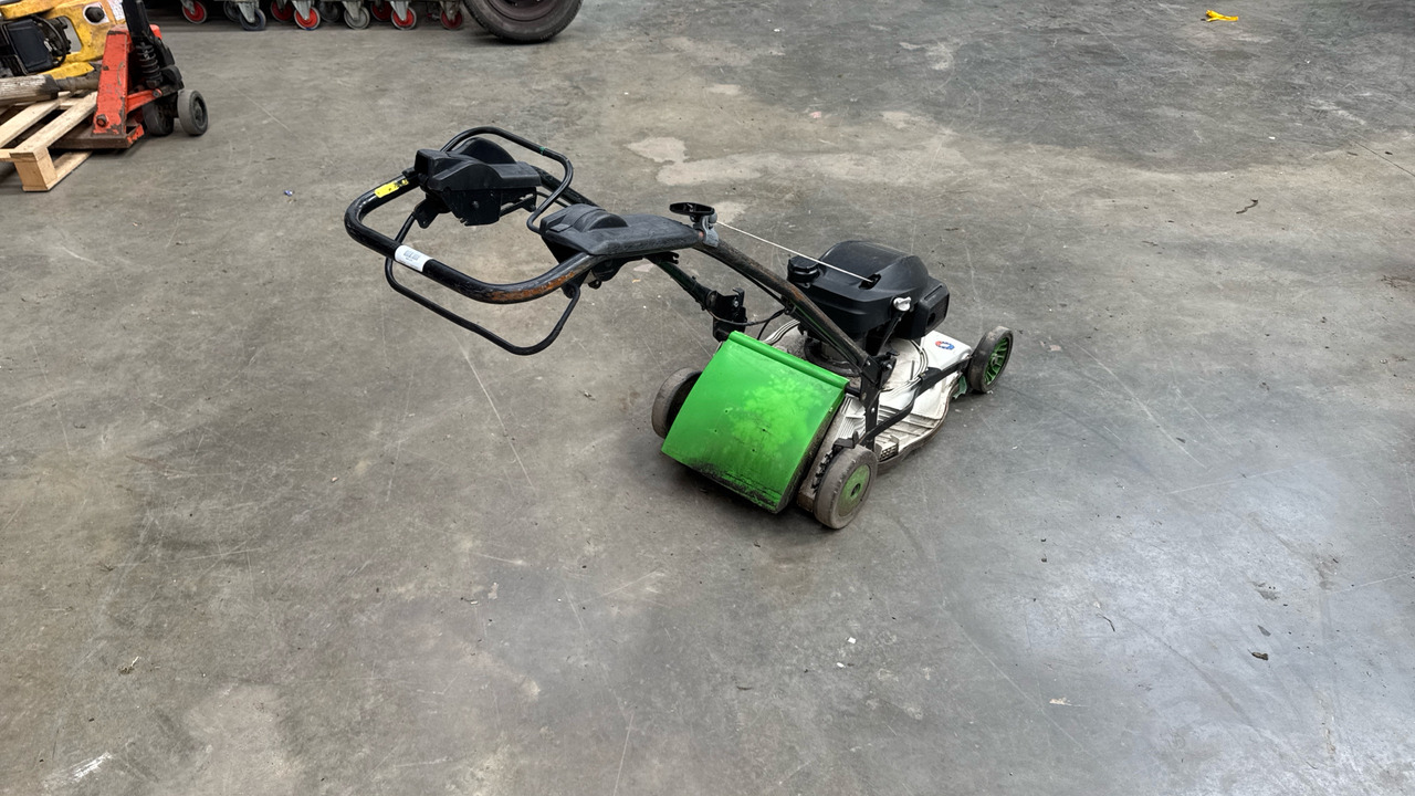 ETESIA PRO 46 PHCT - Bouwmaterieel: afbeelding 3 ETESIA PRO 46 PHCT - Bouwmaterieel: afbeelding 3