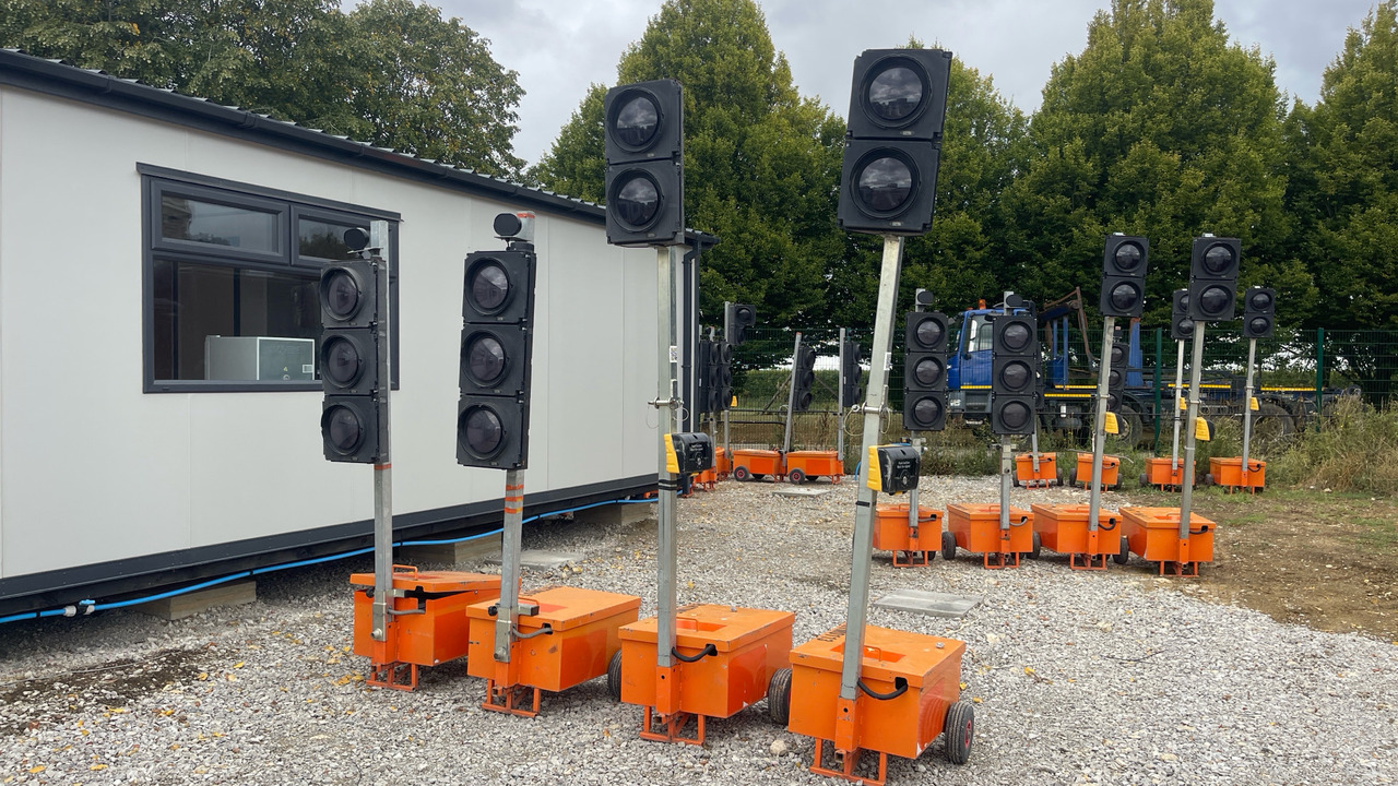 EUROLIGHT - Bouwmaterieel: afbeelding 1 EUROLIGHT - Bouwmaterieel: afbeelding 1