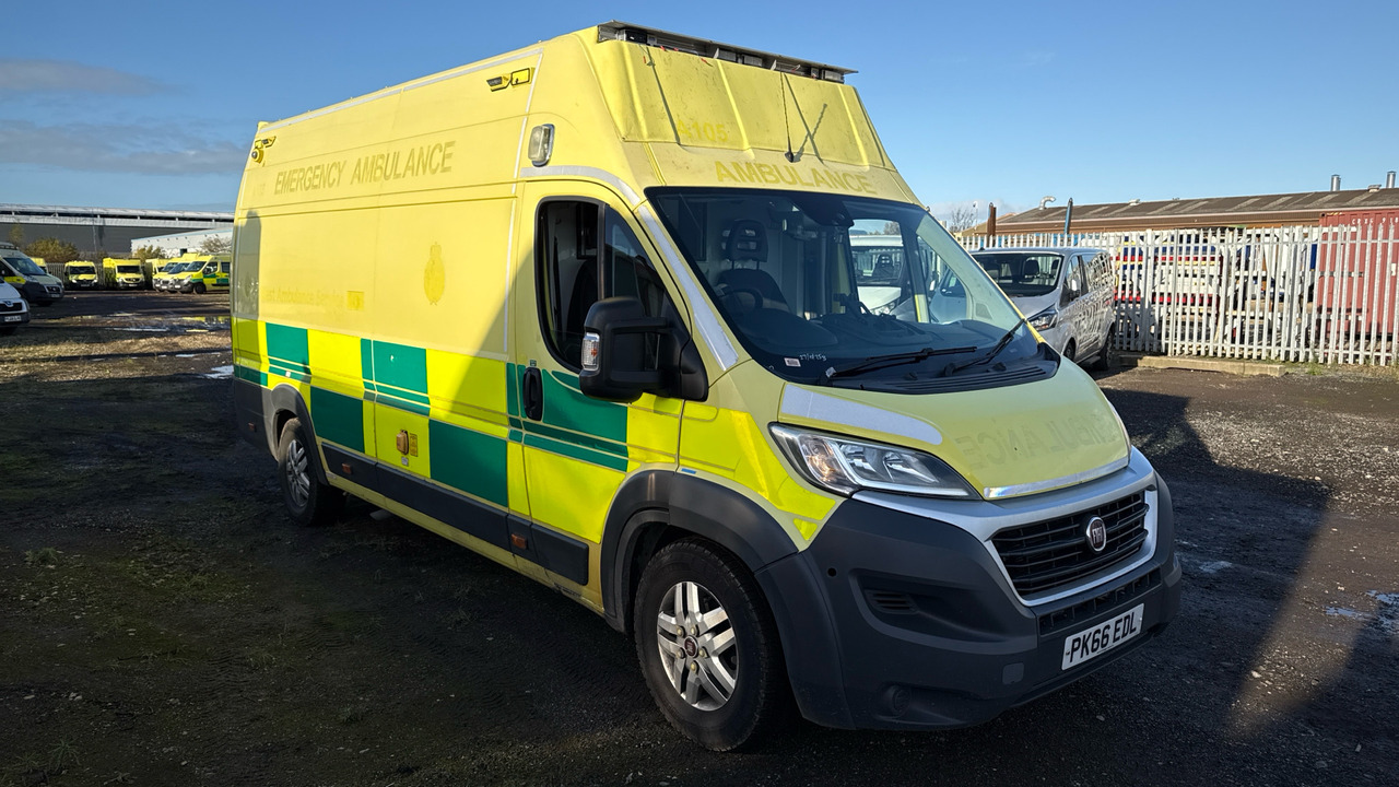 FIAT DUCATO 42 2.3 MULTIJET II - Ambulance: afbeelding 1 FIAT DUCATO 42 2.3 MULTIJET II - Ambulance: afbeelding 1