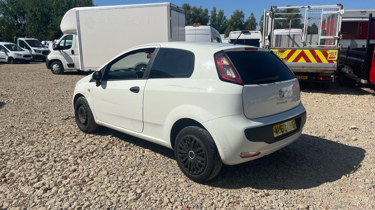 FIAT PUNTO EVO 1.4 ACTIVE - Hatchback: afbeelding 3 FIAT PUNTO EVO 1.4 ACTIVE - Hatchback: afbeelding 3