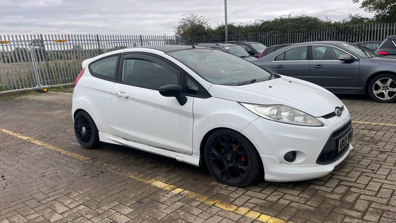 FORD FIESTA S 90 1.6 TDCI ZETEC - Hatchback: afbeelding 1 FORD FIESTA S 90 1.6 TDCI ZETEC - Hatchback: afbeelding 1