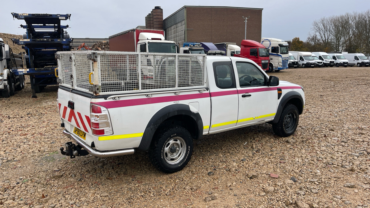 FORD RANGER 2.5 TDCI - Pick-up, Bestelwagen met dubbele cabine: afbeelding 4 FORD RANGER 2.5 TDCI - Pick-up, Bestelwagen met dubbele cabine: afbeelding 4