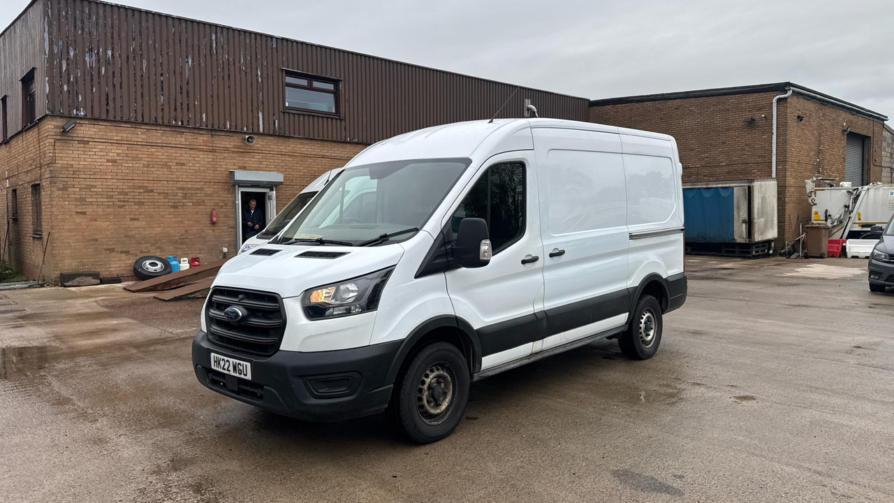 FORD TRANSIT 2.0 EcoBlue 130ps Leader - Gesloten bestelwagen: afbeelding 2 FORD TRANSIT 2.0 EcoBlue 130ps Leader - Gesloten bestelwagen: afbeelding 2