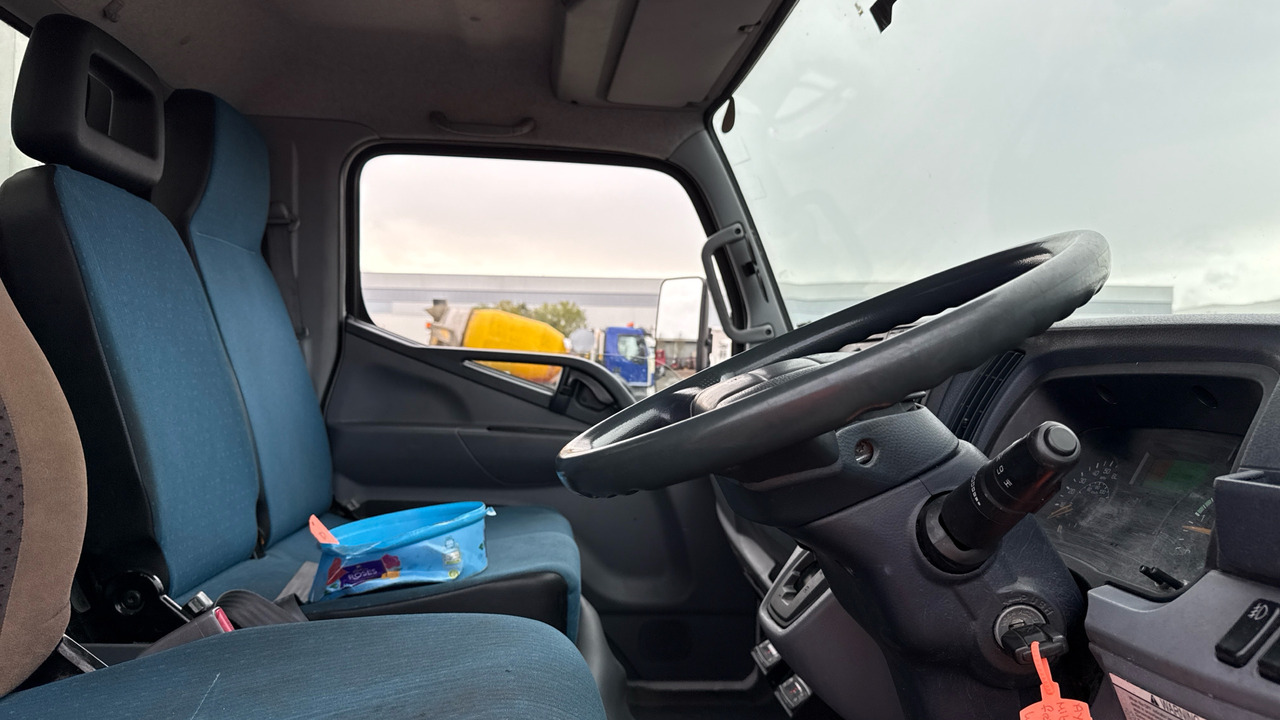 FUSO CANTER 7C15 - Koelwagen vrachtwagen: afbeelding 5 FUSO CANTER 7C15 - Koelwagen vrachtwagen: afbeelding 5