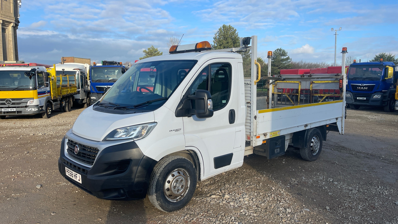 Fiat Ducato 35 35 MAXI 2.3 MULTIJET 130PS - Bestelwagen open laadbak: afbeelding 2 Fiat Ducato 35 35 MAXI 2.3 MULTIJET 130PS - Bestelwagen open laadbak: afbeelding 2