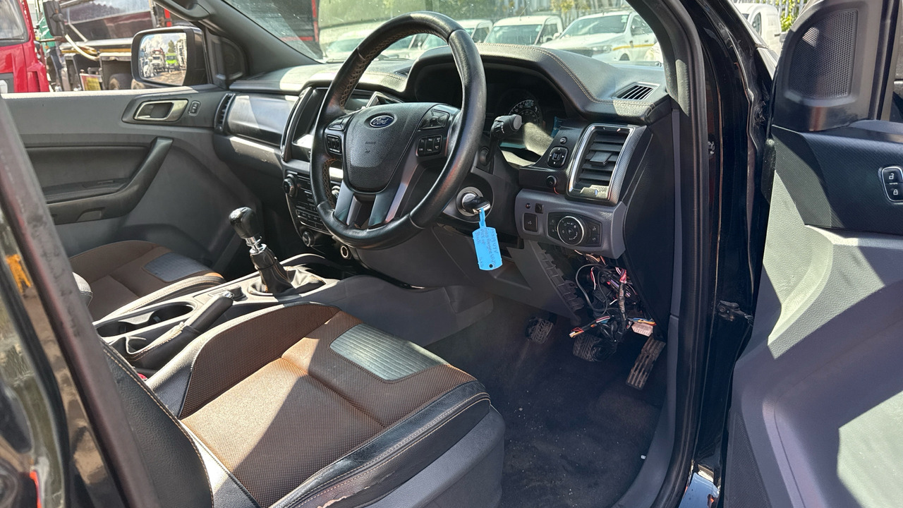 Ford Ranger WILDTRAK 3.2 TDCI 200PS - Pick-up, Bestelwagen met dubbele cabine: afbeelding 5 Ford Ranger WILDTRAK 3.2 TDCI 200PS - Pick-up, Bestelwagen met dubbele cabine: afbeelding 5