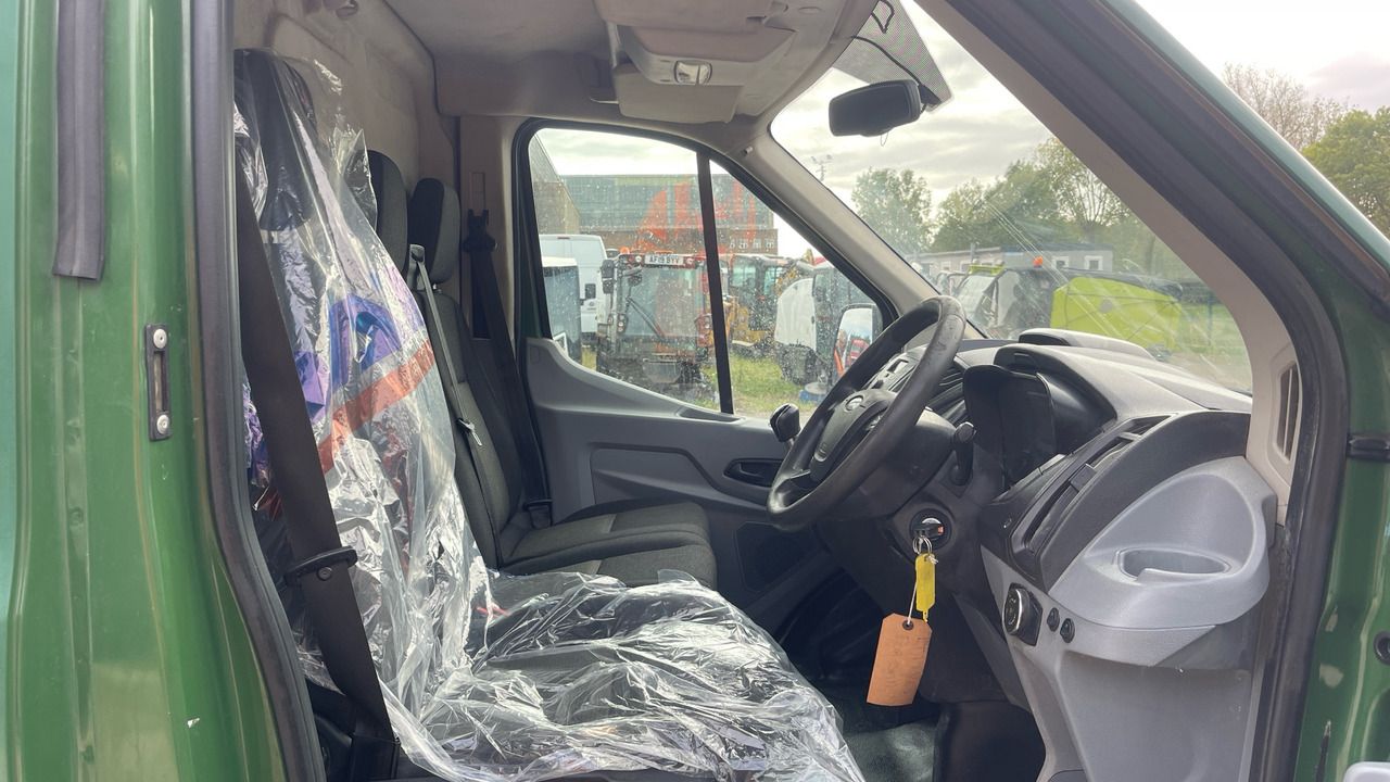 Ford Transit 350 2.0 TDCi 130ps - Gesloten bestelwagen: afbeelding 5 Ford Transit 350 2.0 TDCi 130ps - Gesloten bestelwagen: afbeelding 5