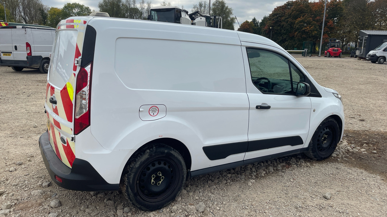 Ford Transit Connect 200 1.5 ECOBLUE 100PS - Kleine bestelwagen: afbeelding 4 Ford Transit Connect 200 1.5 ECOBLUE 100PS - Kleine bestelwagen: afbeelding 4