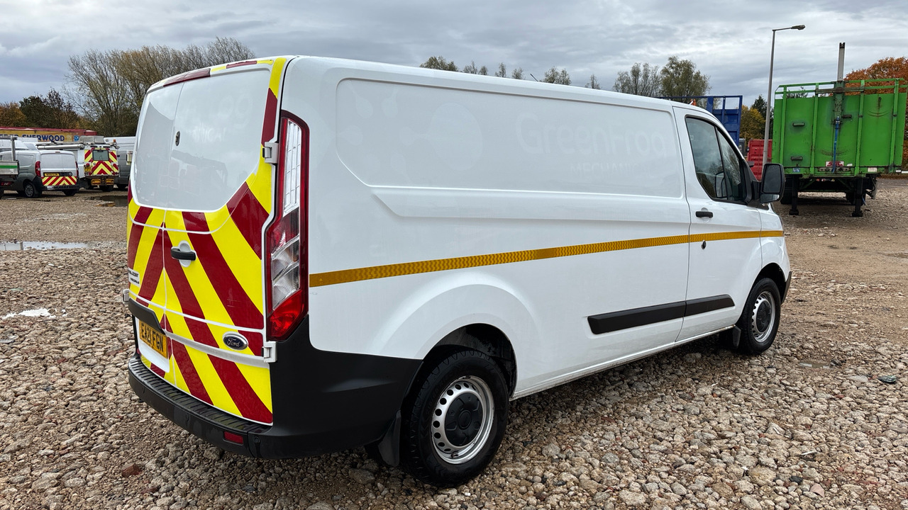 Ford Transit Custom 300 2.0 ECOBLUE 105PS - Kleine bestelwagen: afbeelding 4 Ford Transit Custom 300 2.0 ECOBLUE 105PS - Kleine bestelwagen: afbeelding 4
