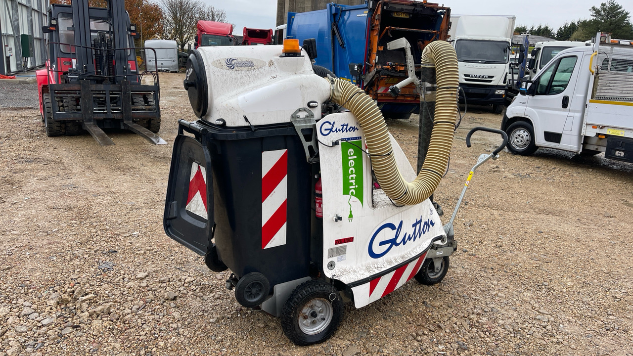 Glutton 2411 - Industriële stofzuiger: afbeelding 4 Glutton 2411 - Industriële stofzuiger: afbeelding 4