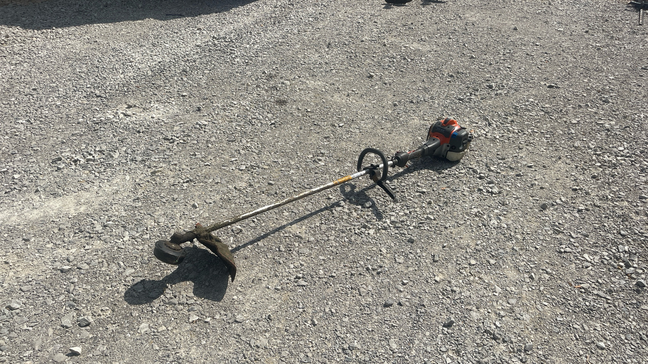 HUSQVANA F25RJX - Bouwmaterieel: afbeelding 3 HUSQVANA F25RJX - Bouwmaterieel: afbeelding 3