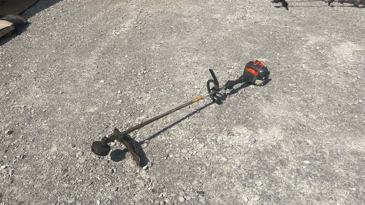 HUSQVANA F25RJX - Bouwmaterieel: afbeelding 2 HUSQVANA F25RJX - Bouwmaterieel: afbeelding 2