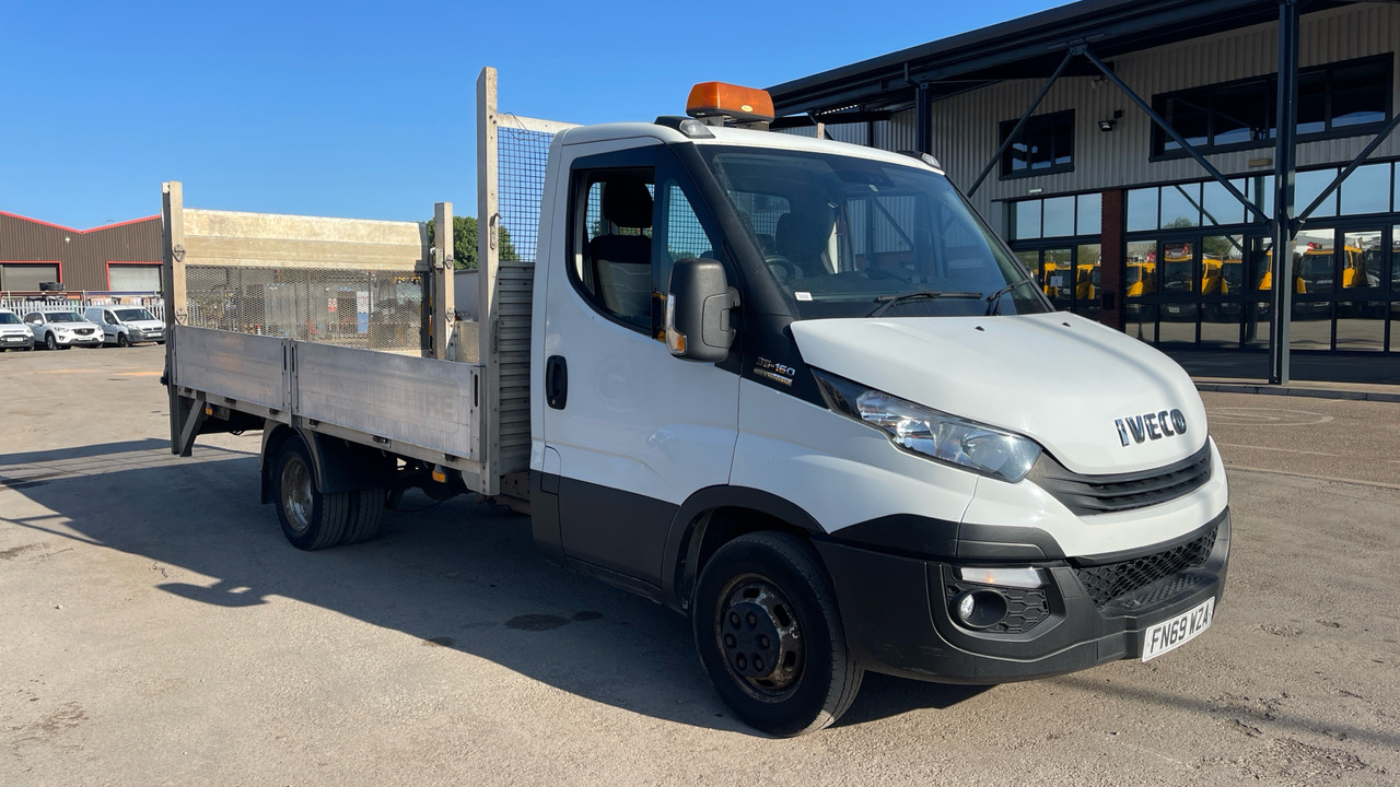 IVECO DAILY 2.3 35-160 - Bestelwagen open laadbak: afbeelding 1 IVECO DAILY 2.3 35-160 - Bestelwagen open laadbak: afbeelding 1