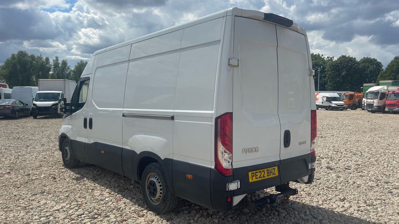IVECO DAILY 35-140 2.3 3520 WB - Gesloten bestelwagen: afbeelding 3 IVECO DAILY 35-140 2.3 3520 WB - Gesloten bestelwagen: afbeelding 3