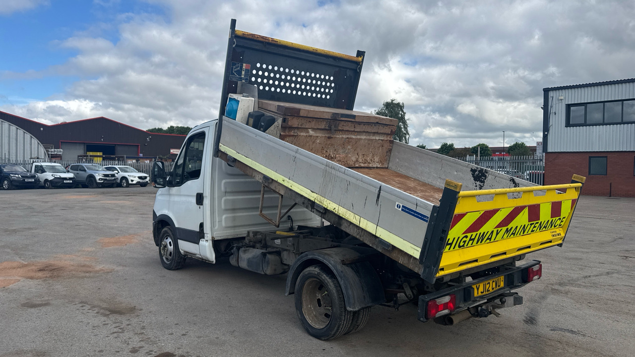 IVECO DAILY 35-150 - Kipper bestelwagen: afbeelding 3 IVECO DAILY 35-150 - Kipper bestelwagen: afbeelding 3
