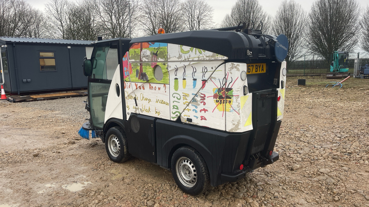 JOHNSTON SWEEPER - Veegwagen: afbeelding 3 JOHNSTON SWEEPER - Veegwagen: afbeelding 3