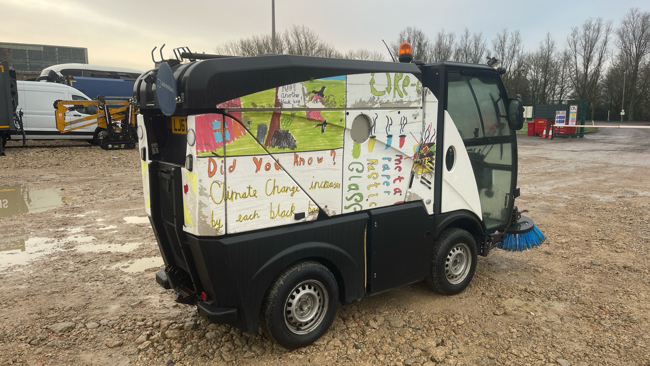 JOHNSTON SWEEPER - Veegwagen: afbeelding 4 JOHNSTON SWEEPER - Veegwagen: afbeelding 4