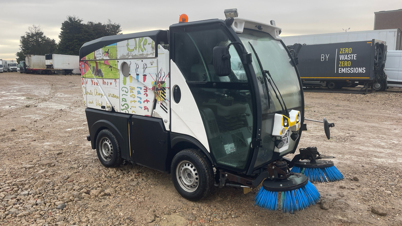 JOHNSTON SWEEPER - Veegwagen: afbeelding 1 JOHNSTON SWEEPER - Veegwagen: afbeelding 1