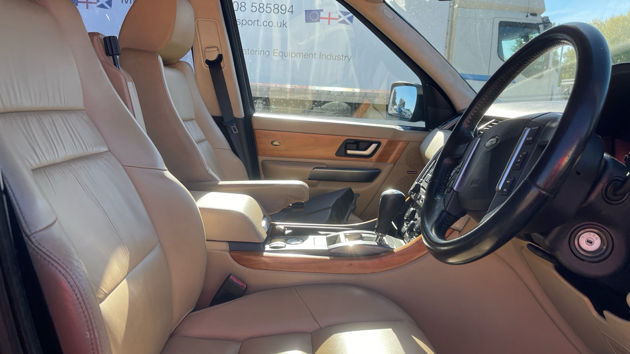LAND ROVER RANGE ROVER SPORT 2.7 V6 HSE - Stationwagen: afbeelding 5 LAND ROVER RANGE ROVER SPORT 2.7 V6 HSE - Stationwagen: afbeelding 5
