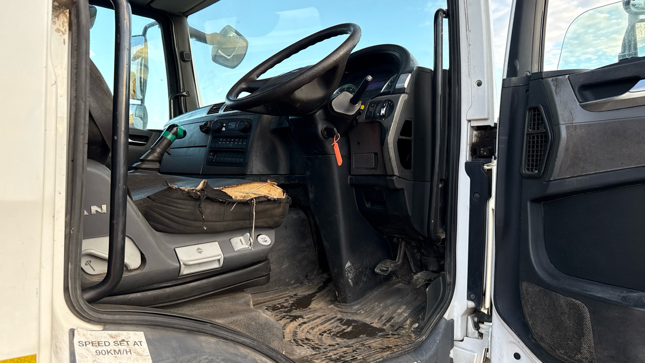 MAN TG-M 18.250 - Asfaltmachine: afbeelding 5 MAN TG-M 18.250 - Asfaltmachine: afbeelding 5