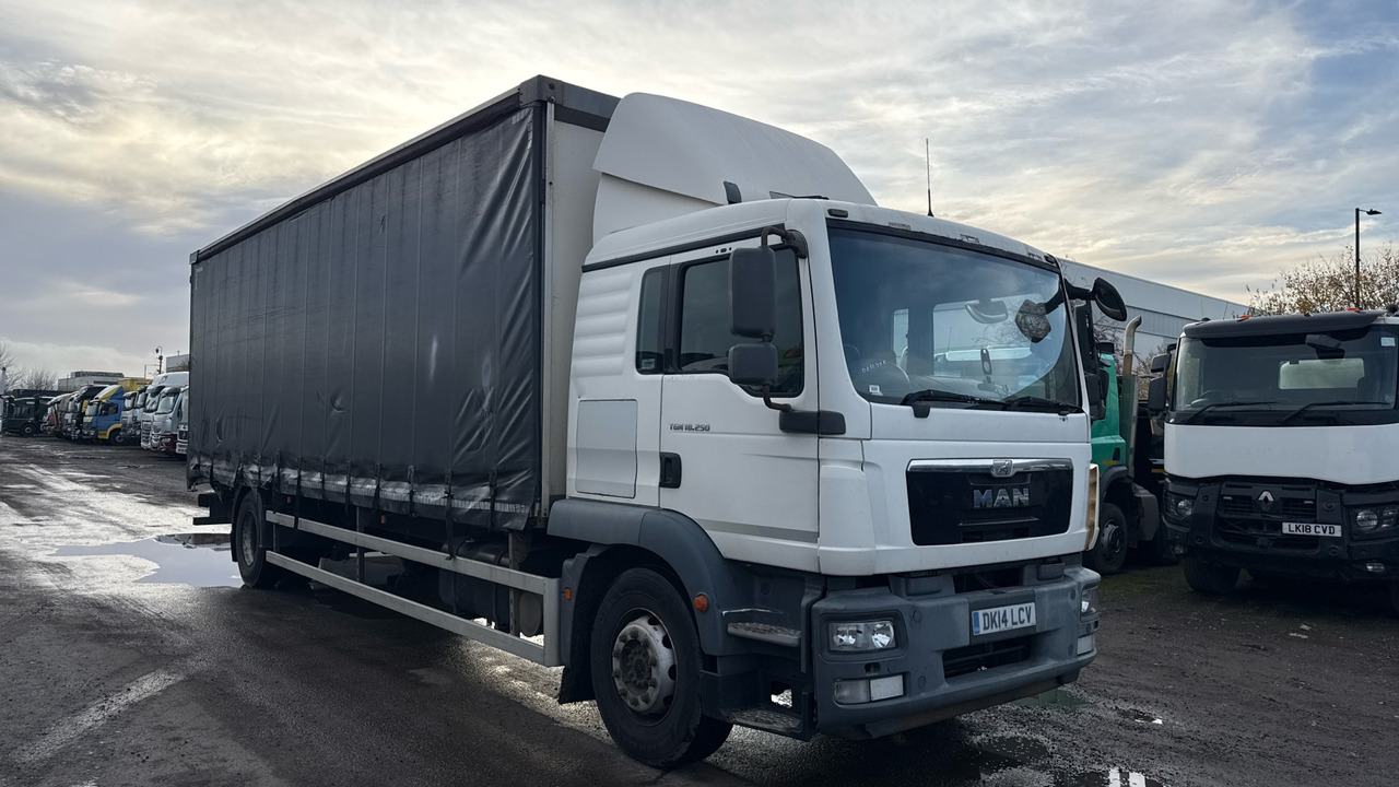 MAN TGM 18.250 - Schuifzeilen vrachtwagen: afbeelding 1 MAN TGM 18.250 - Schuifzeilen vrachtwagen: afbeelding 1