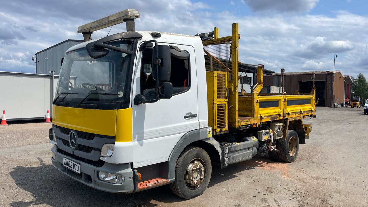 MERCEDES-BENZ ATEGO 816 - Kipper vrachtwagen: afbeelding 2 MERCEDES-BENZ ATEGO 816 - Kipper vrachtwagen: afbeelding 2