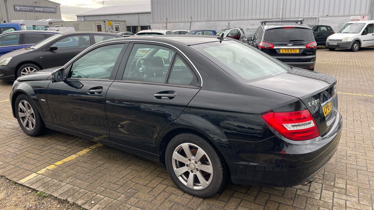 MERCEDES-BENZ C200 - Sedan: afbeelding 3 MERCEDES-BENZ C200 - Sedan: afbeelding 3