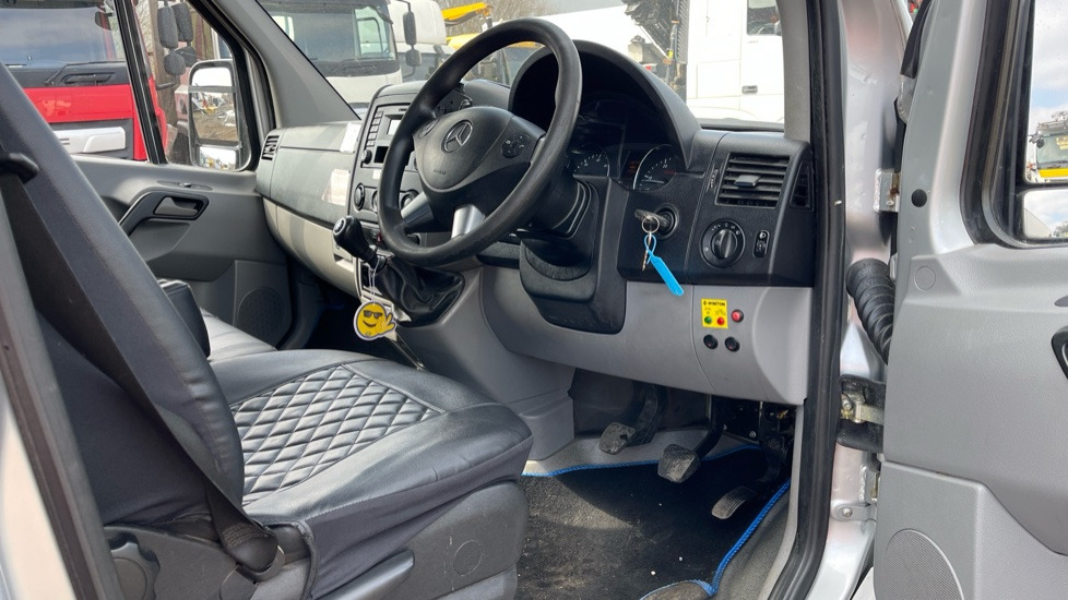 MERCEDES-BENZ SPRINTER 313 CDI - Gesloten bestelwagen: afbeelding 5 MERCEDES-BENZ SPRINTER 313 CDI - Gesloten bestelwagen: afbeelding 5