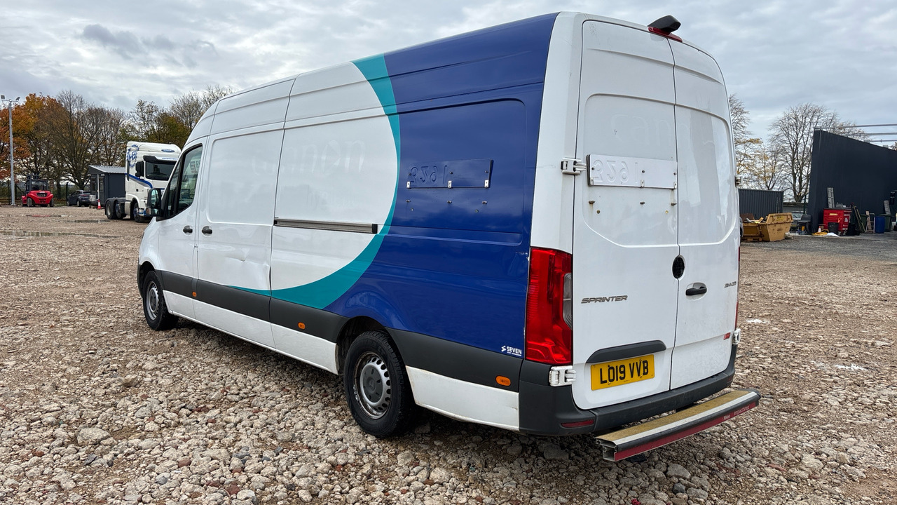 MERCEDES-BENZ SPRINTER 314 CDI - Gesloten bestelwagen: afbeelding 3 MERCEDES-BENZ SPRINTER 314 CDI - Gesloten bestelwagen: afbeelding 3