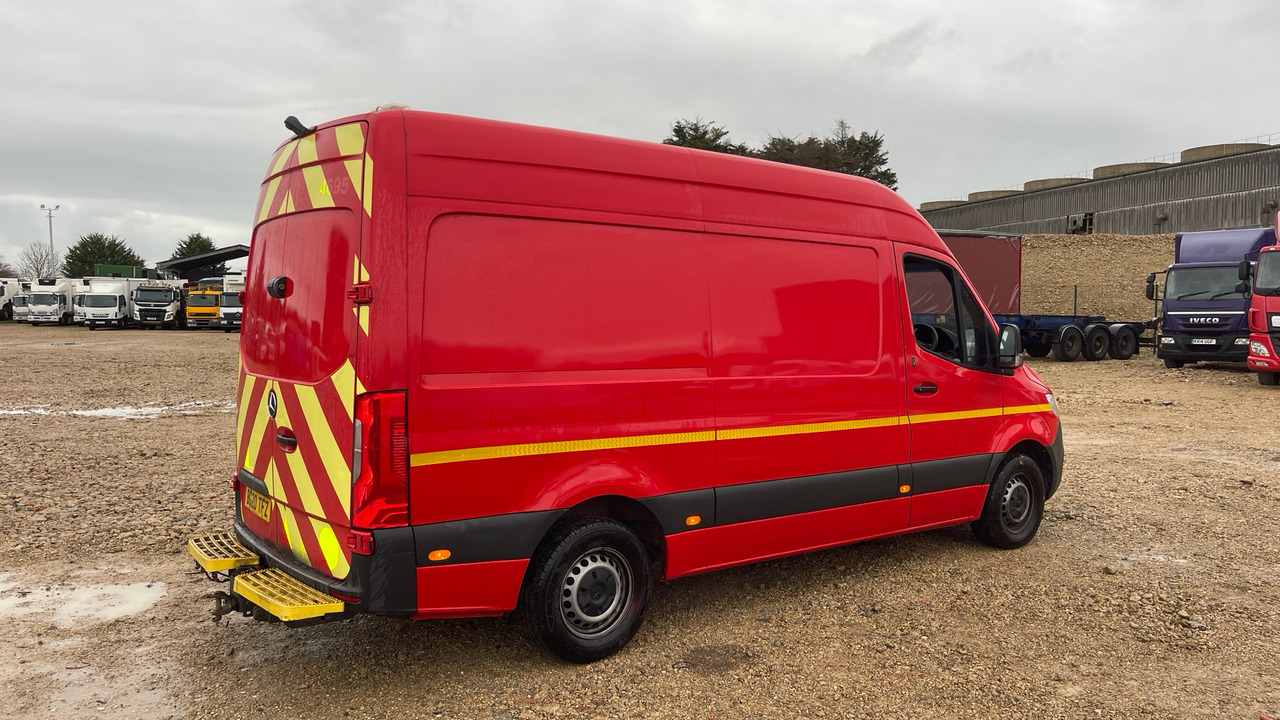 MERCEDES-BENZ SPRINTER 316 CDI - Gesloten bestelwagen: afbeelding 4 MERCEDES-BENZ SPRINTER 316 CDI - Gesloten bestelwagen: afbeelding 4