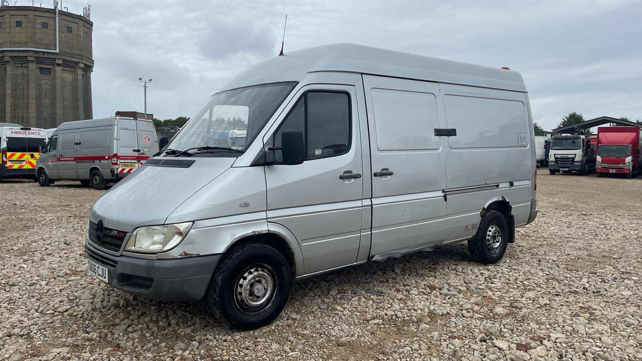 MERCEDES-BENZ SPRINTER 316 CDI - Gesloten bestelwagen: afbeelding 2 MERCEDES-BENZ SPRINTER 316 CDI - Gesloten bestelwagen: afbeelding 2