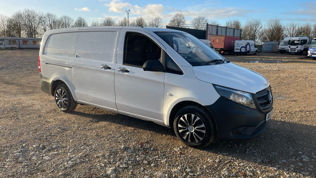 MERCEDES-BENZ VITO 114 CDI BLUE TEC - Kleine bestelwagen: afbeelding 1 MERCEDES-BENZ VITO 114 CDI BLUE TEC - Kleine bestelwagen: afbeelding 1