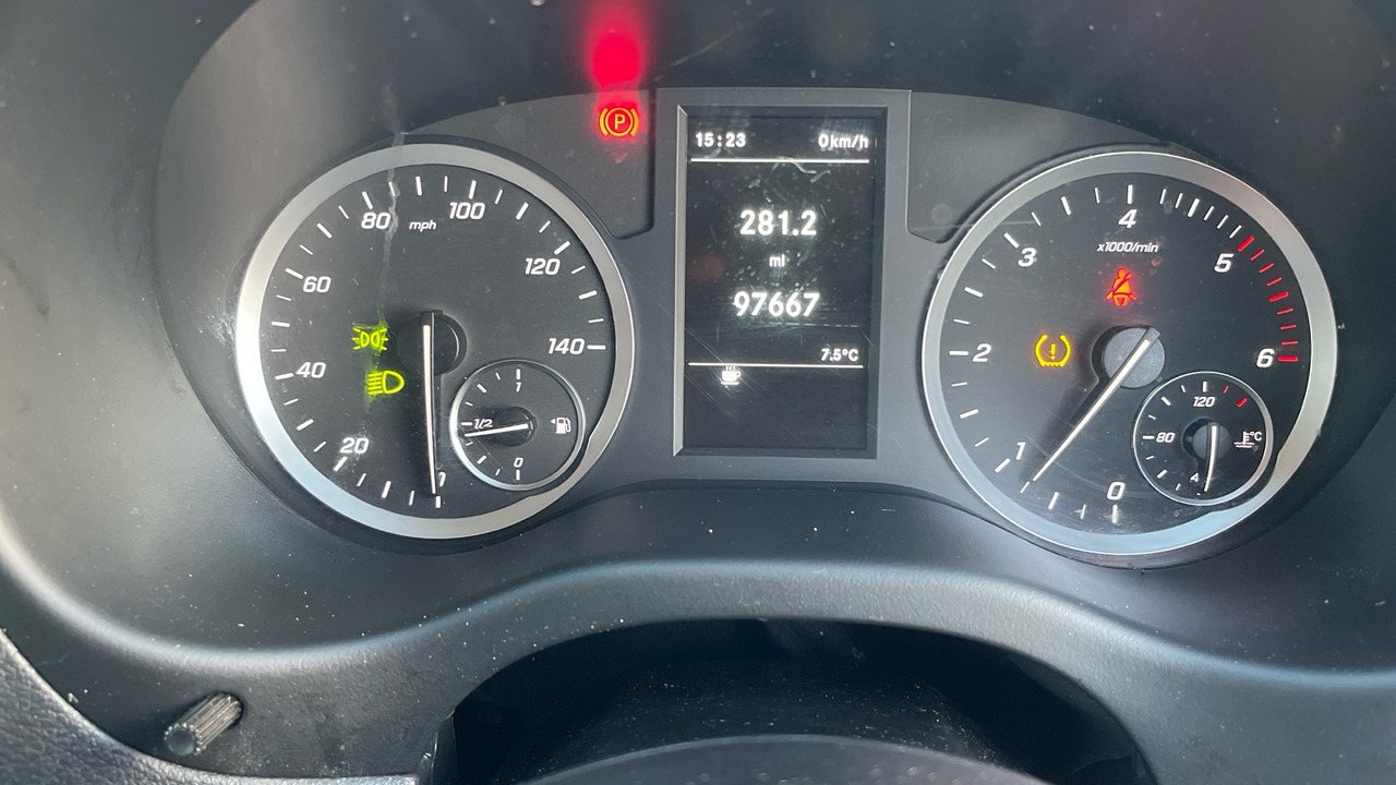 Kleine bestelwagen MERCEDES-BENZ VITO 114 CDI PROGRESSIVE: afbeelding 6