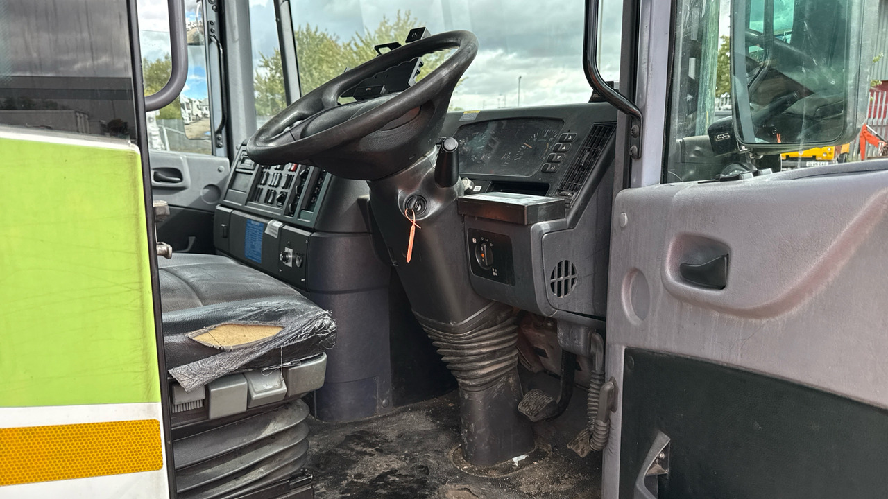 MERCEDES ECONIC - Vuilniswagen: afbeelding 5 MERCEDES ECONIC - Vuilniswagen: afbeelding 5