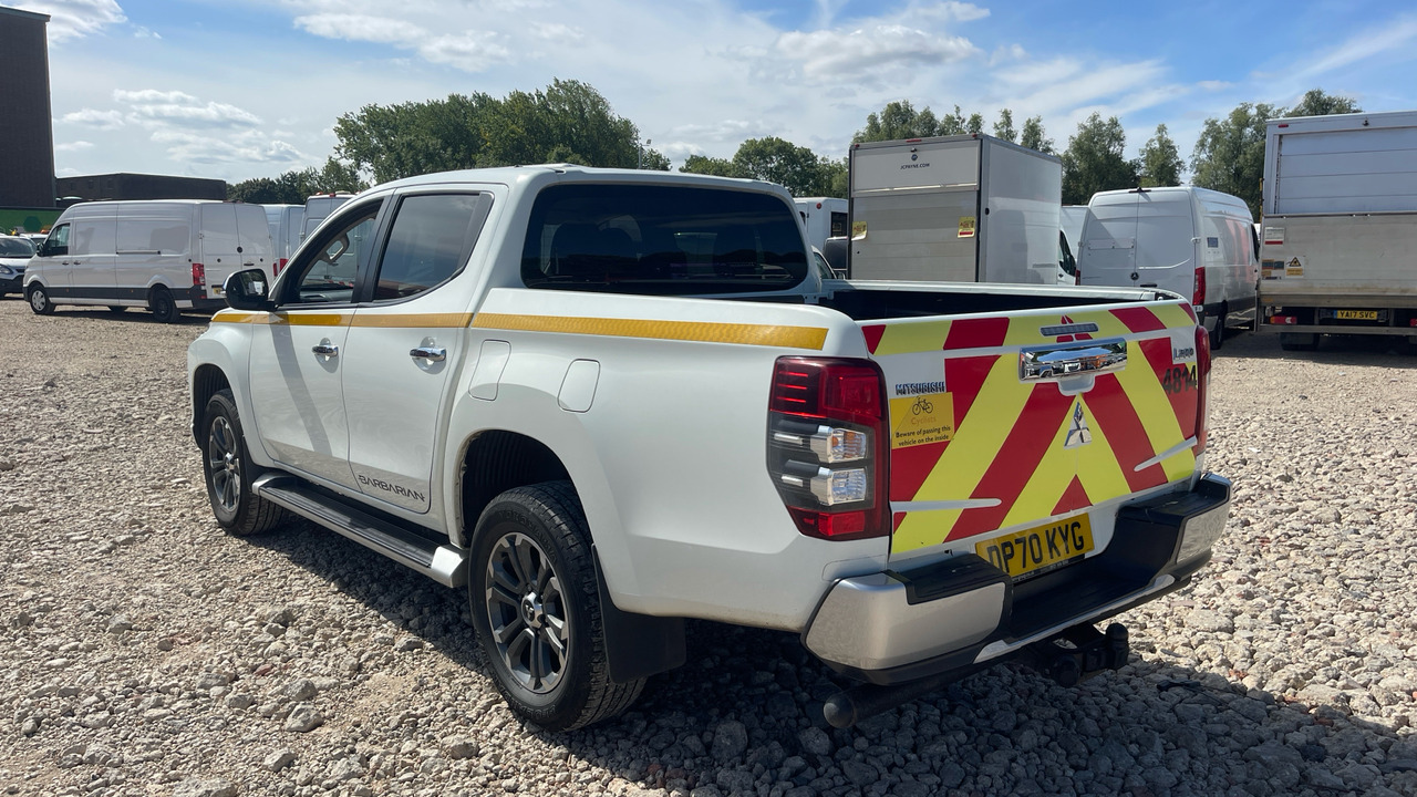 MITSUBISHI BARBARIAN L200 - Pick-up, Bestelwagen met dubbele cabine: afbeelding 3 MITSUBISHI BARBARIAN L200 - Pick-up, Bestelwagen met dubbele cabine: afbeelding 3