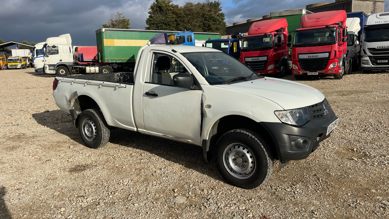 MITSUBISHI L200 - Pick-up: afbeelding 1 MITSUBISHI L200 - Pick-up: afbeelding 1