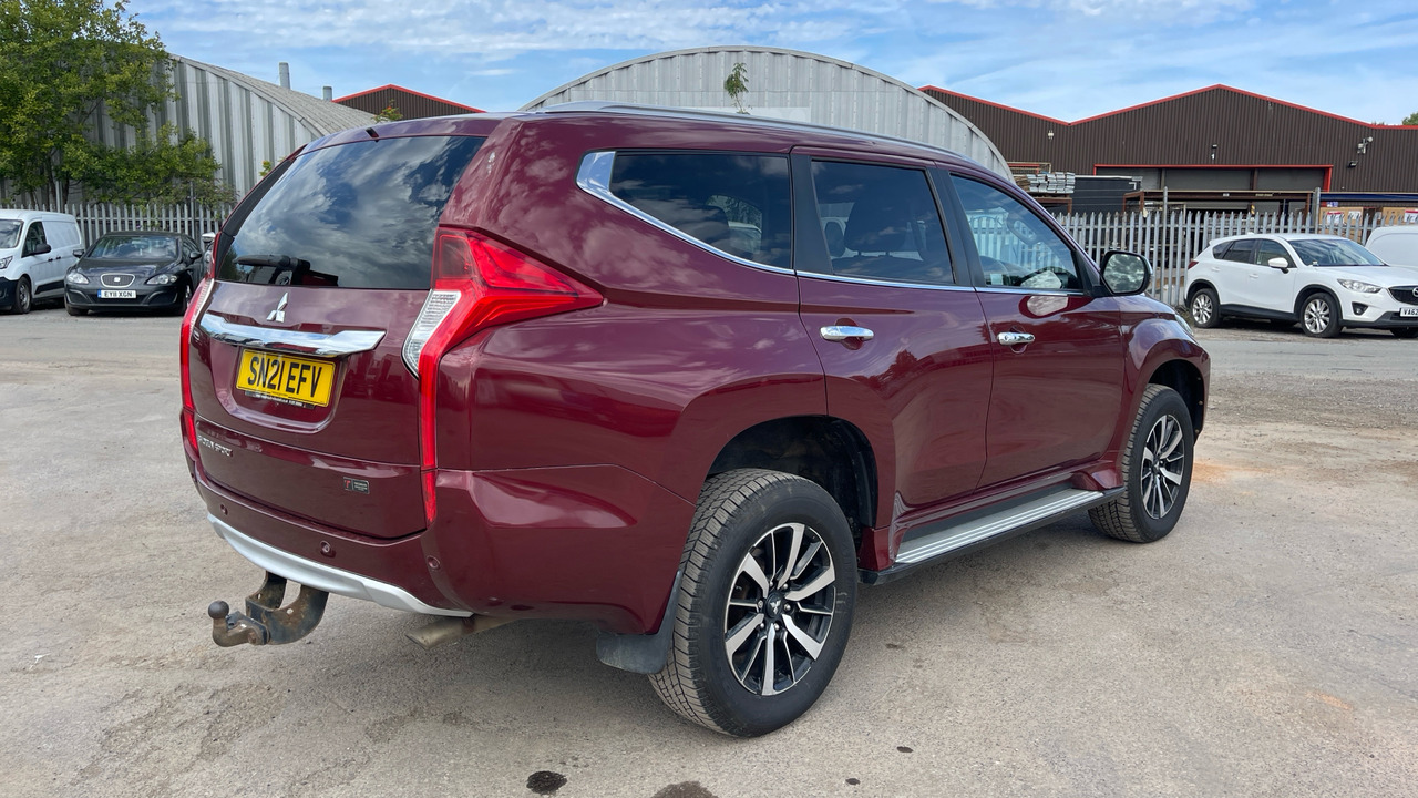 MITSUBISHI SHOGUN SPORT 2.4 DI-DC - Personenwagen: afbeelding 4 MITSUBISHI SHOGUN SPORT 2.4 DI-DC - Personenwagen: afbeelding 4