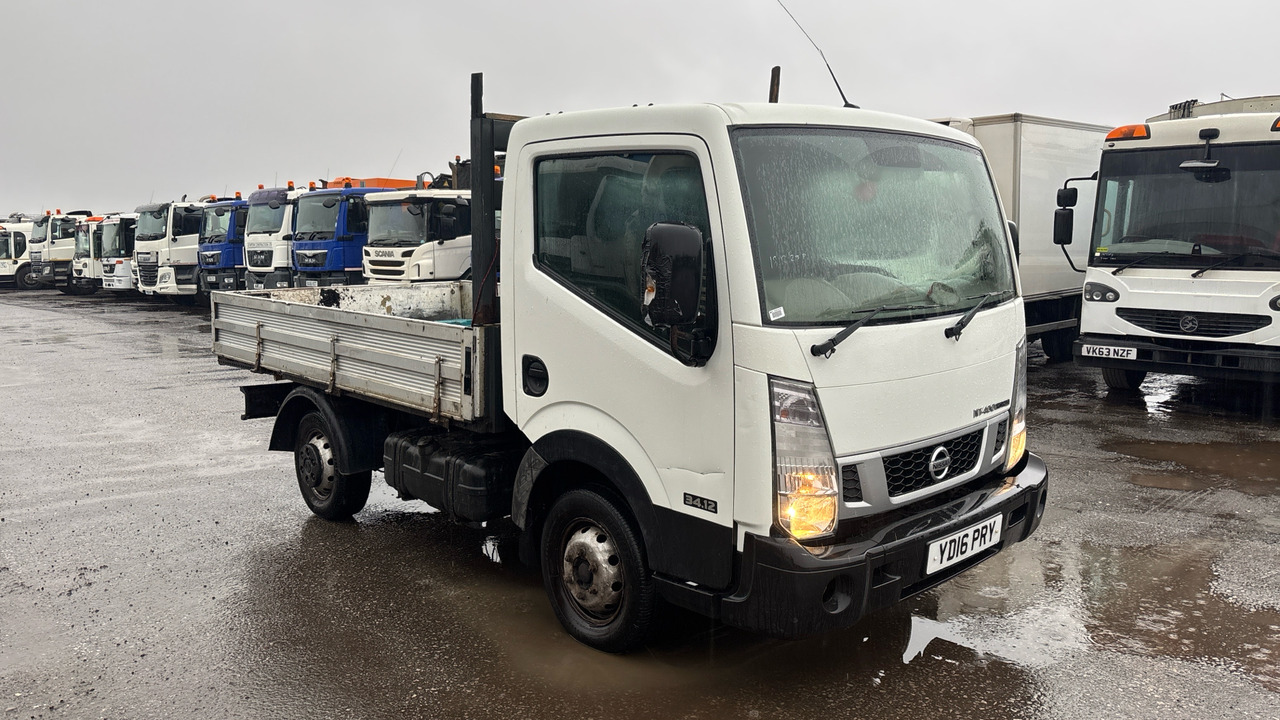 NISSAN NT400 CABSTAR 34.12 DCI - Bestelwagen open laadbak: afbeelding 1 NISSAN NT400 CABSTAR 34.12 DCI - Bestelwagen open laadbak: afbeelding 1