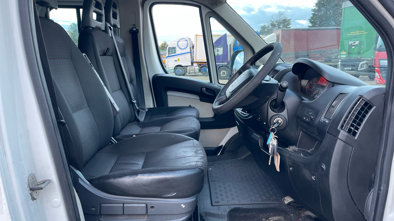 PEUGEOT BOXER 335 2.0 BLUE HDI 130PS - Kipper bestelwagen: afbeelding 5 PEUGEOT BOXER 335 2.0 BLUE HDI 130PS - Kipper bestelwagen: afbeelding 5