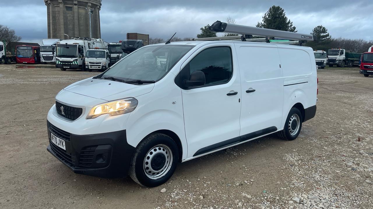 PEUGEOT EXPERT PROFESSBLIONAL 1.5 BLUEHDI - Gesloten bestelwagen: afbeelding 2 PEUGEOT EXPERT PROFESSBLIONAL 1.5 BLUEHDI - Gesloten bestelwagen: afbeelding 2