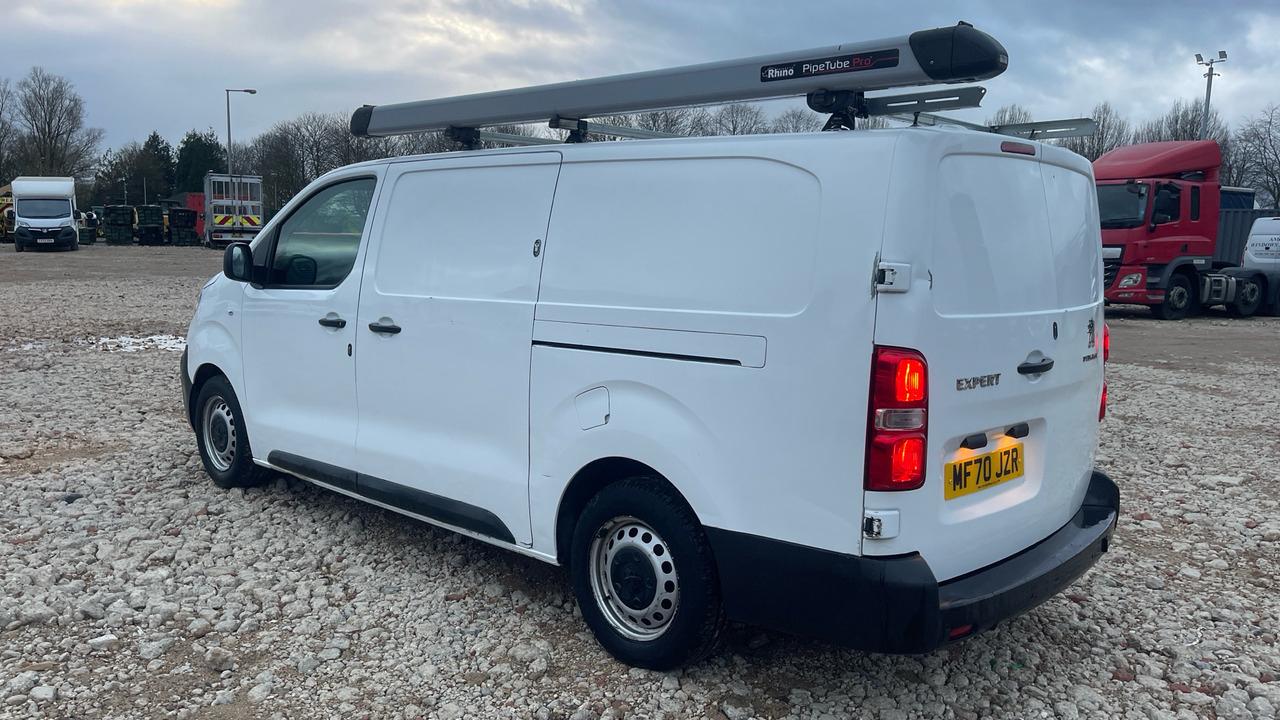 PEUGEOT EXPERT PROFESSIONAL 1.5 BLUEHDI - Gesloten bestelwagen: afbeelding 3 PEUGEOT EXPERT PROFESSIONAL 1.5 BLUEHDI - Gesloten bestelwagen: afbeelding 3