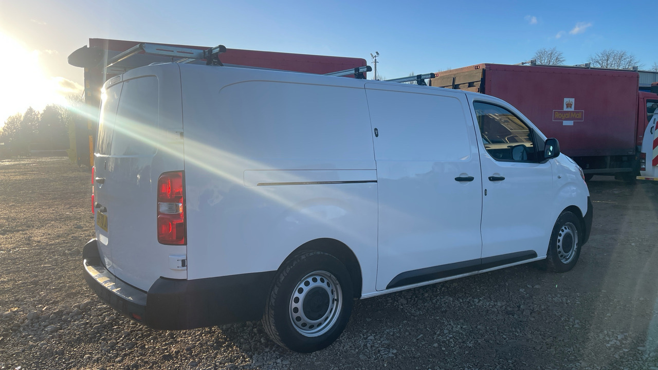 PEUGEOT EXPERT PROFESSIONAL - Gesloten bestelwagen: afbeelding 4 PEUGEOT EXPERT PROFESSIONAL - Gesloten bestelwagen: afbeelding 4