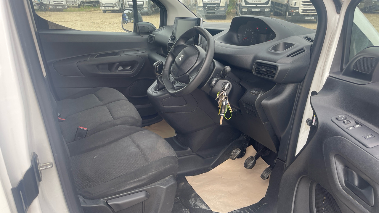 PEUGEOT PARTNER PROFESSIONAL 1.5 BLUE HDI - Kleine bestelwagen: afbeelding 5 PEUGEOT PARTNER PROFESSIONAL 1.5 BLUE HDI - Kleine bestelwagen: afbeelding 5