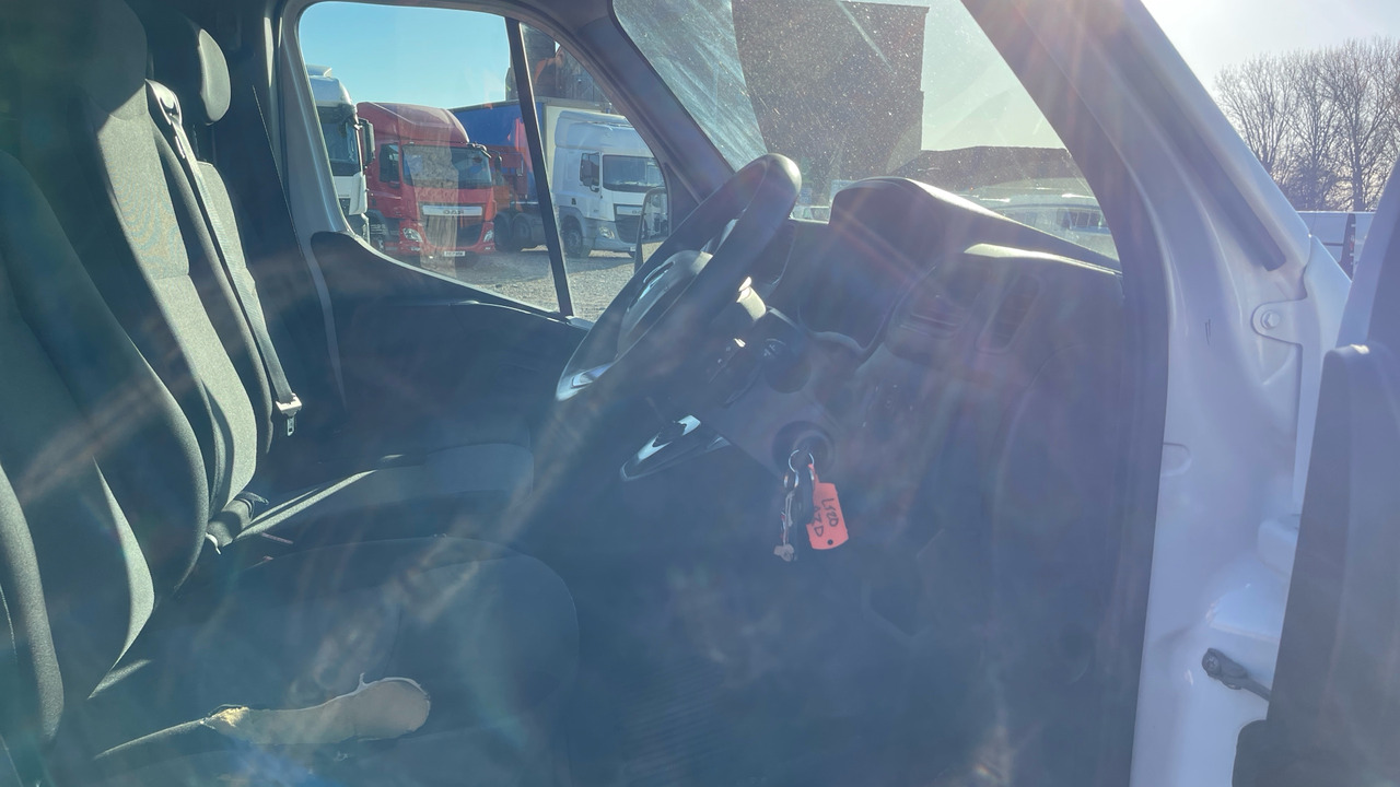 RENAULT MASTER 35 - Gesloten bestelwagen: afbeelding 5 RENAULT MASTER 35 - Gesloten bestelwagen: afbeelding 5